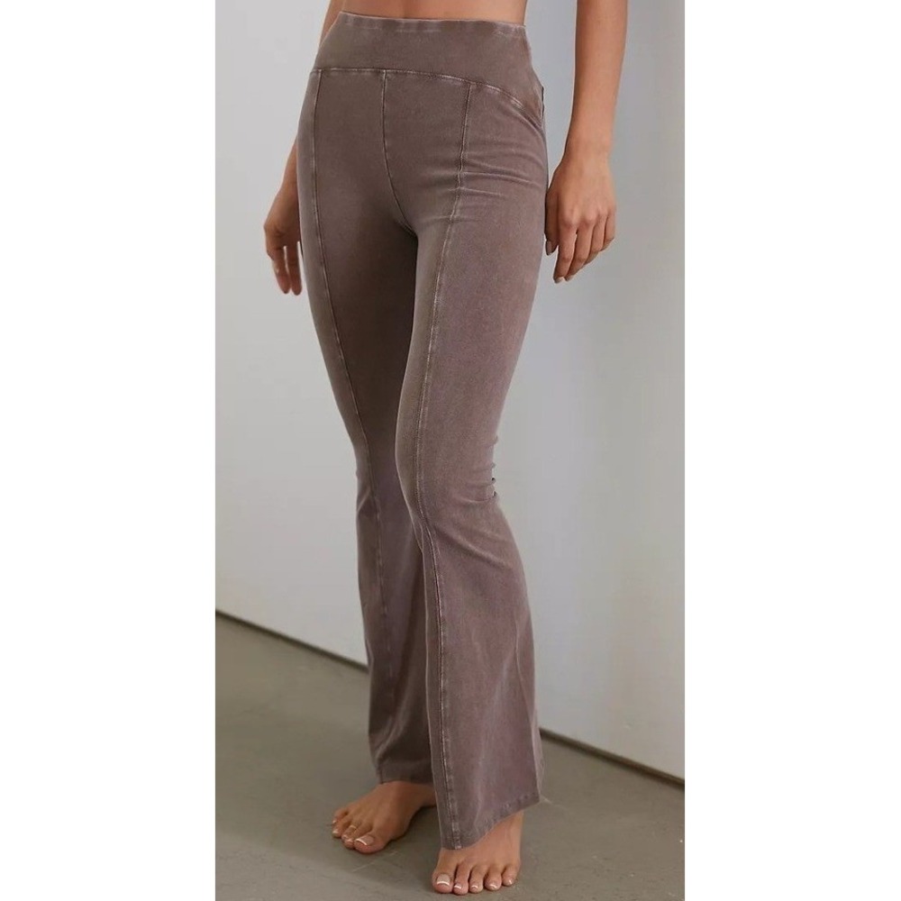 Out From Under Aria Flare Lounge Pants Womens M Mauve Brown High Rise Seam Boho